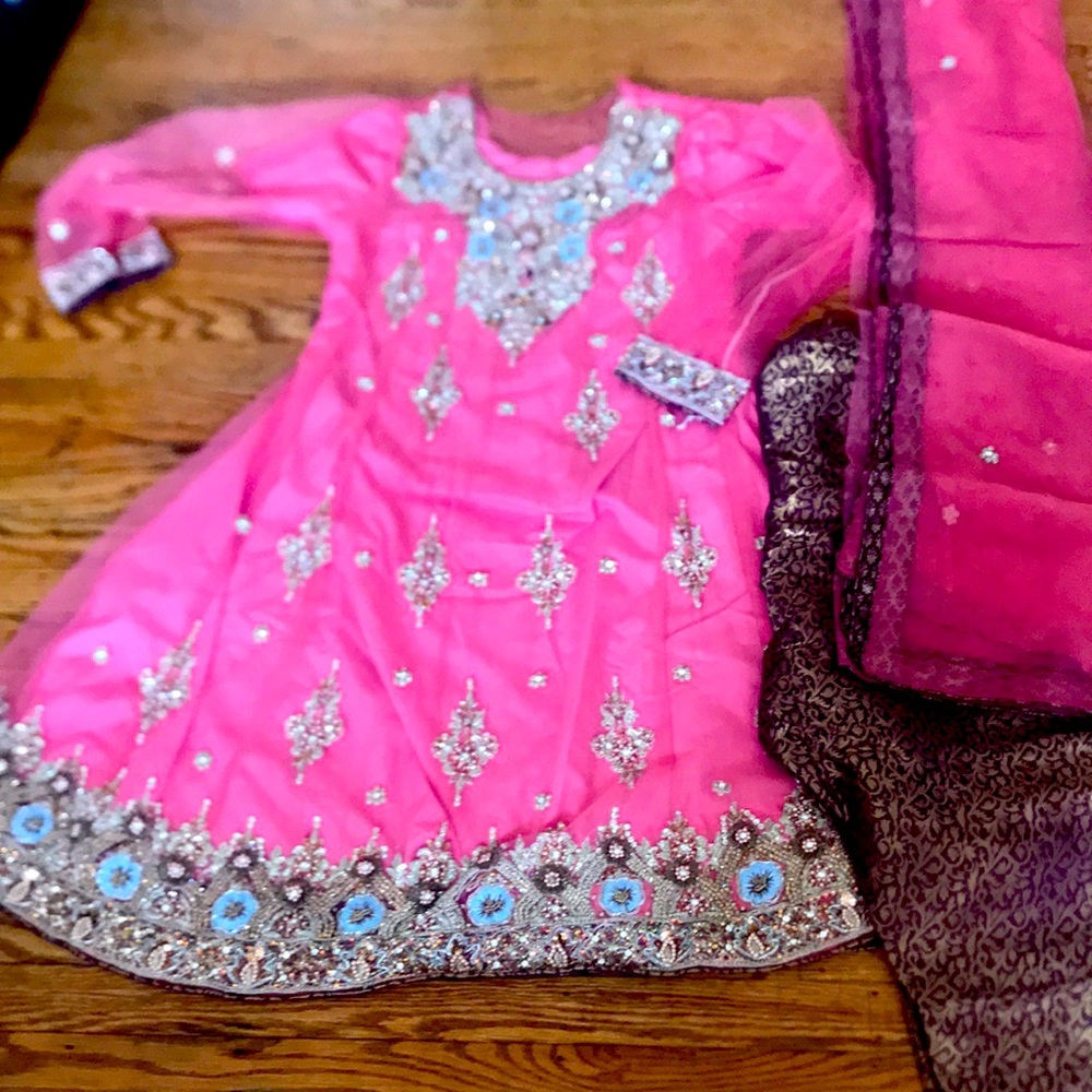Party Drees